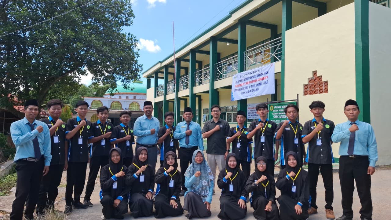 Tingkatkan Standar Kompetensi Siswa, PT Indo Bismar Jadi Penguji UKK di SMK Ar Risalah Sumenep